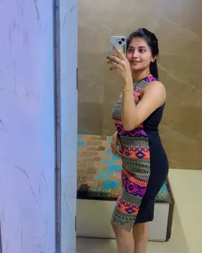 Escort Sirathu